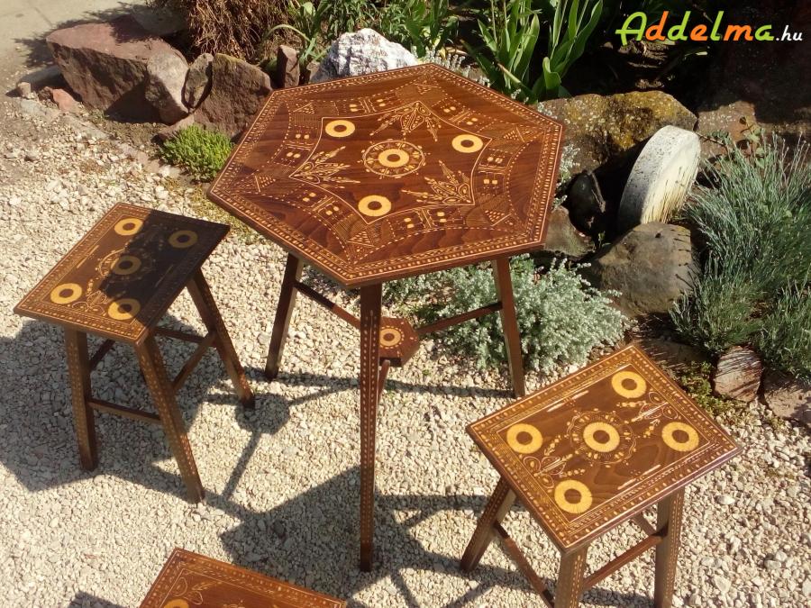 Intarziás asztal székekkel antik kisasztal Sárbogárd