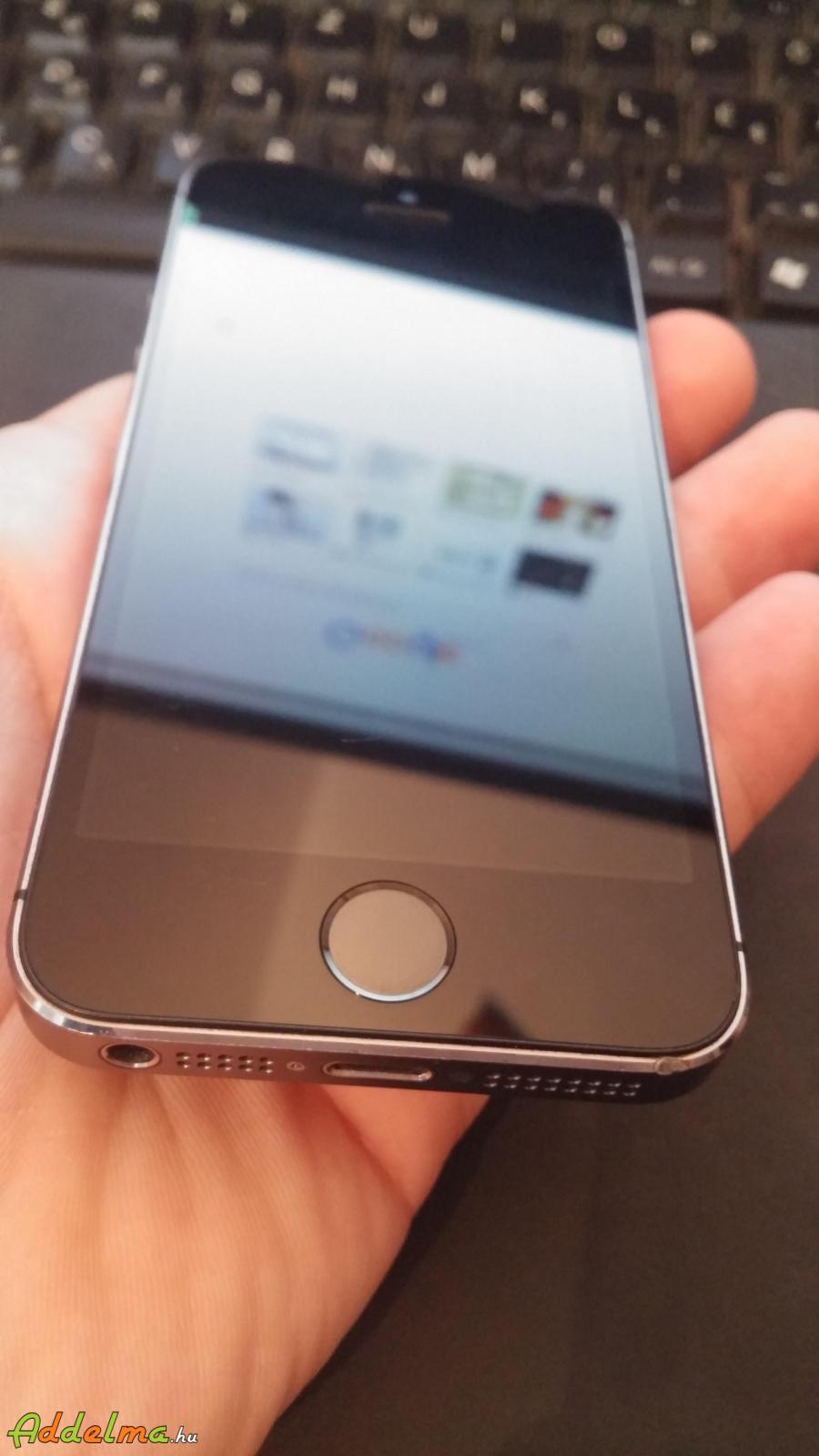 Eladó szép állapotú gyári független Iphone 5s Space Grey 16GB