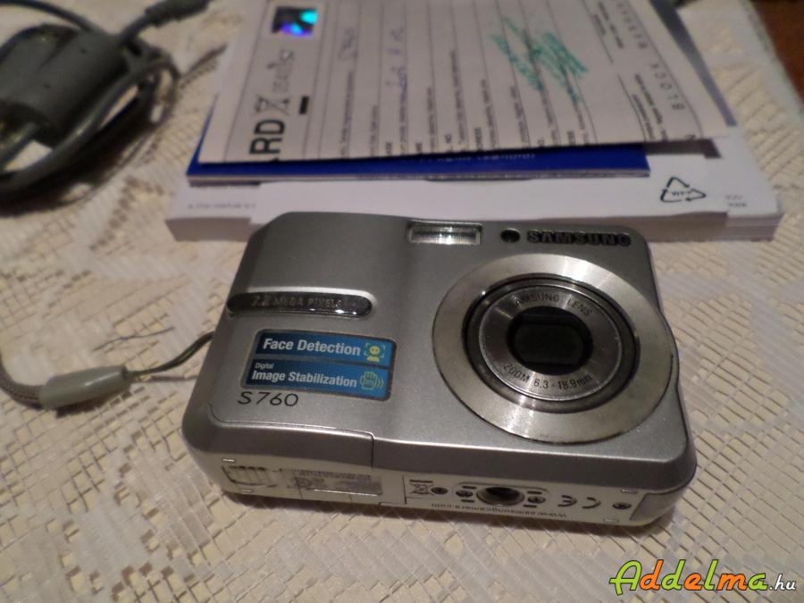 Samsung S 760  digitális fényképezőgép kis esztétikai hibával