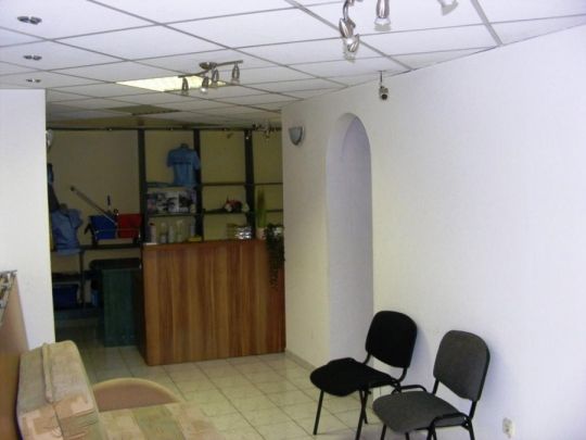 Belvárosban utcafronti üzlet eladó!