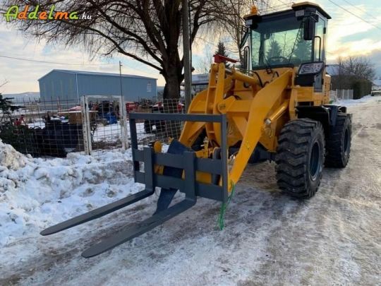 Eladó 1,5 Tonnás Rakodógép