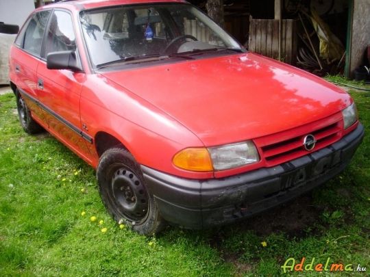 Opel  Astra F  1.6i  bontva !