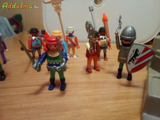 PLAYMOBIL katonák