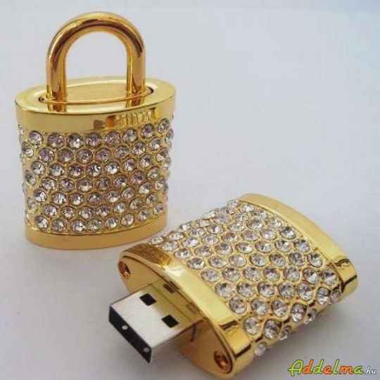 ☺ Swarovski köves Ékszer Arany Lakat pendrive