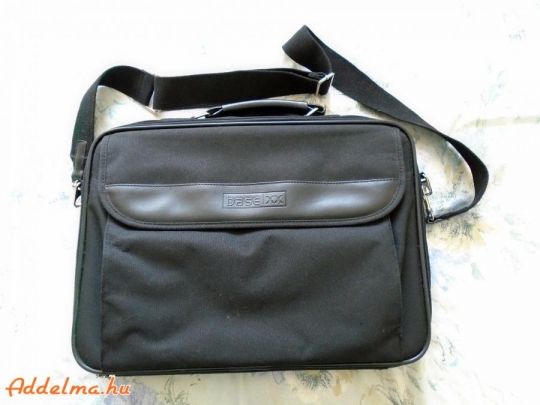 Base XX laptop táska