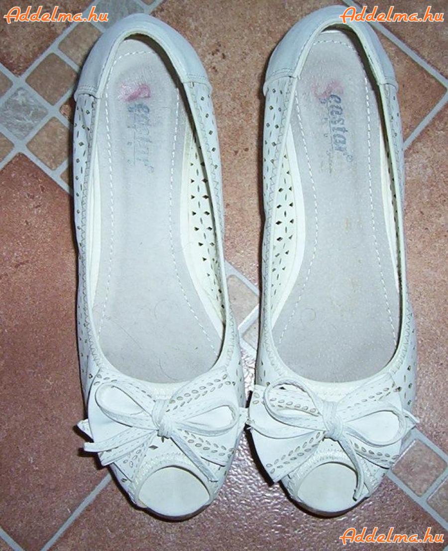 Fehér cipő eladó