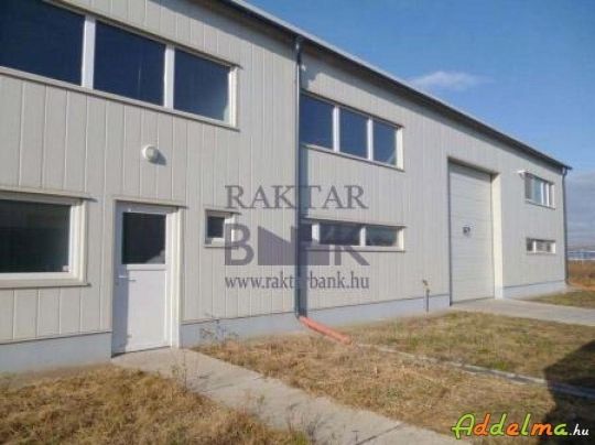 Eladó raktár Nagytarcsa