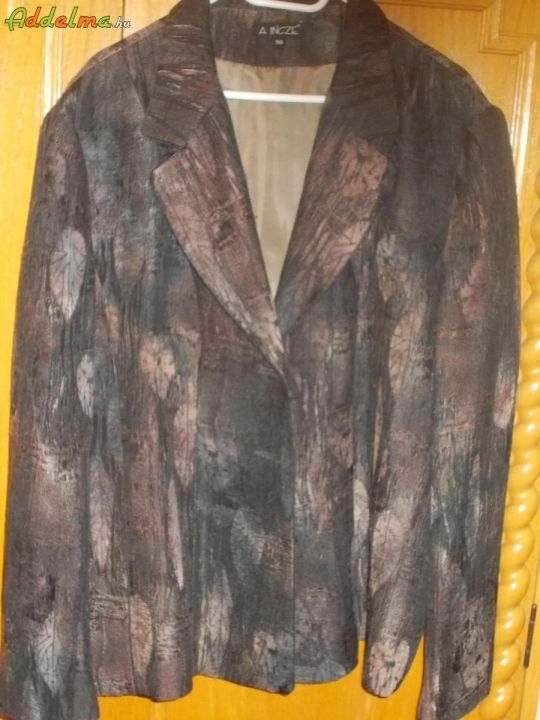 Blézer butikban vásárolt