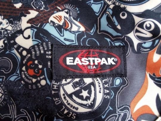 EASTPAK válltáska eladó!