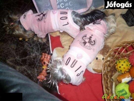 KUTYAOVERAL RÓZSASZÍN HÍMZETT MÁRKAJELZÉSSEL