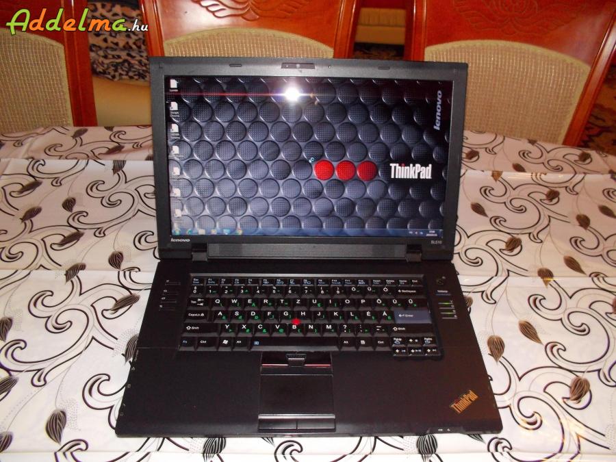 Eladó kétmagos 15,6-os Lenovo laptop 