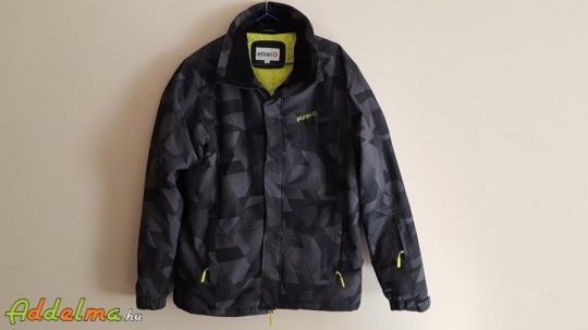 Divat, ruha apróhirdetés Nike rövid kabát eladó Budapest, XIX. kerület Divat, ruha