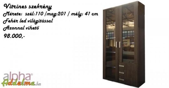 Vitrines szekrény
