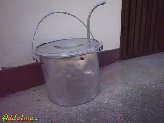 Szesz lepárló üst