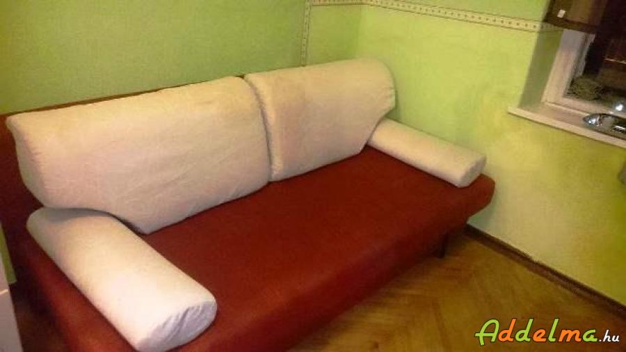 Kihúzható kanapé