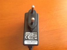 5V 650mA-es adapter