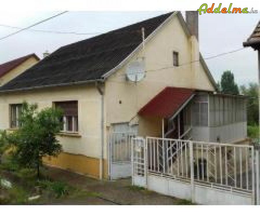 Eladó családi ház Kaposváron