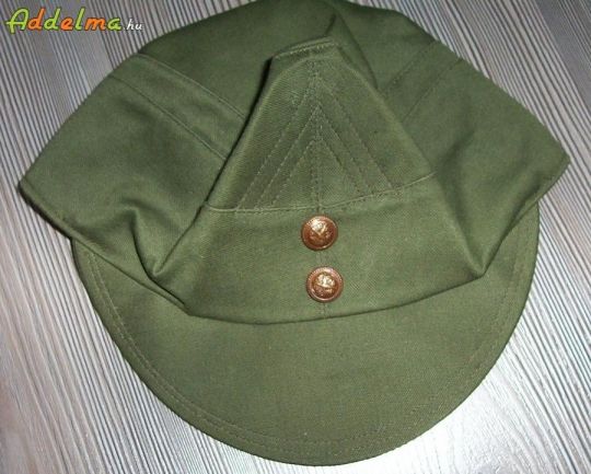 Katonai cuccok eladók