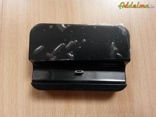 Dokkoló töltő 5V 1A Usb mobilokhoz (új)