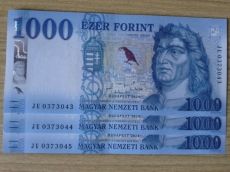 1000 forintos (3db, JU sorszámozásúak)