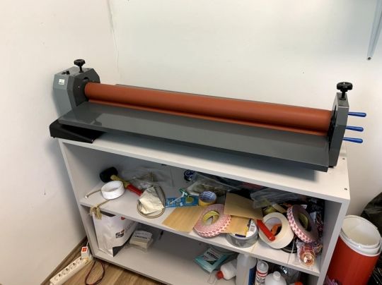 1.000 mm-es elektromos laminálógép eladó