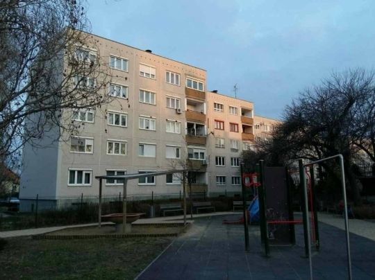 11.kerületben garzon kiadó!