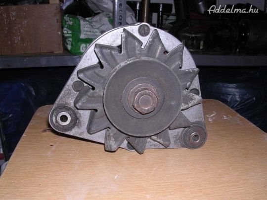 12 V-os generátor