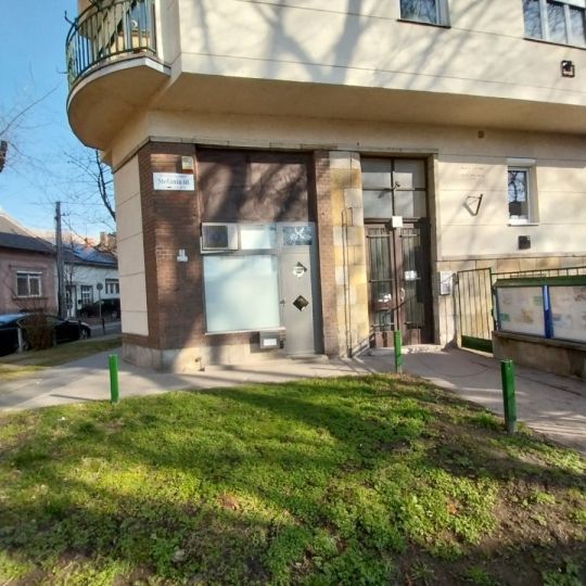 14.ker Stefánia úton 22nm utcai üzlethelyiség kiadó 135000