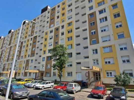 15.kerületben 3 szobás lakás kiadó!