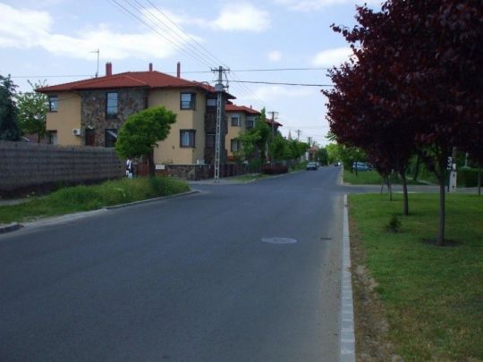 15.kerületben felújított garzon lakás kiadó!