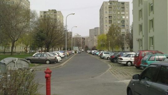 15.kerületben garzon kiadó!