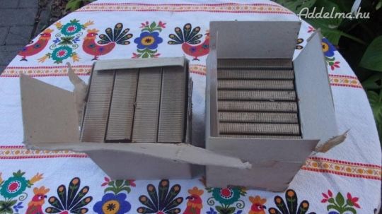 2 doboz 25 ös kárpit tűző kapocs