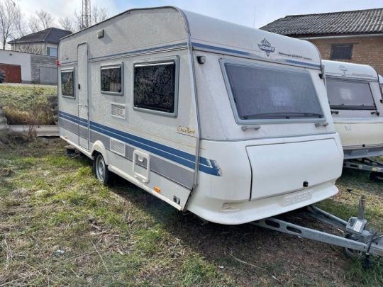 2000 HOBBY EXCELLENT 4 személyes kitűnő állapotban