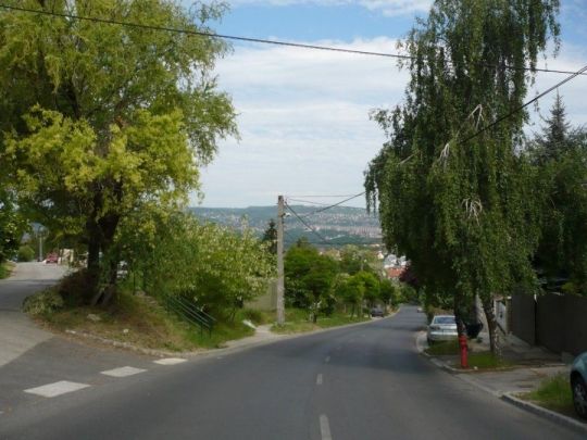22. kerületben 2 szobás lakás kiadó!