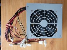 300W számítógép asztali PC táp hibátlan