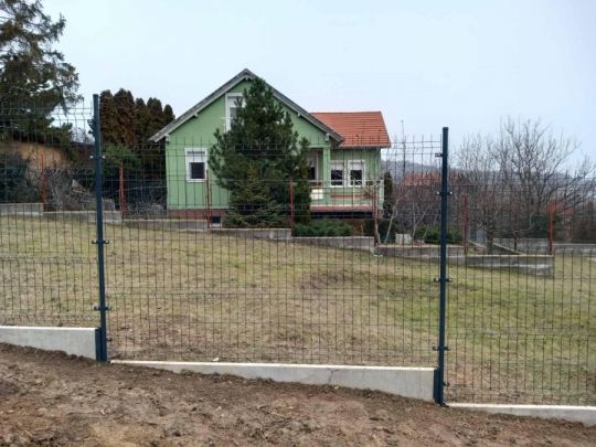 3D kerítéspanel, táblás kerítés panel, drótfonat, vadháló