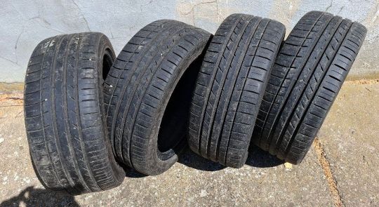 4 db Khumo gumiabroncs eladó