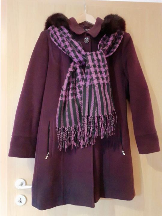 40-es női kapucnis gyapjú télikabát+ajándék sál