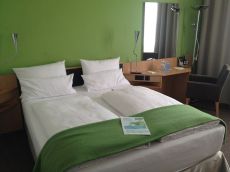 555. Szobalány osztrák munka Salzburg