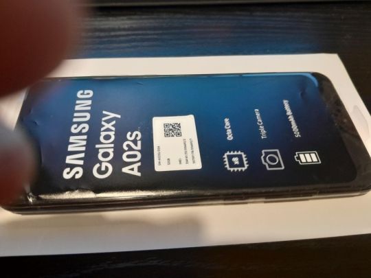 6 db használt mobiltelefon együtt vagy külön-külön eladó