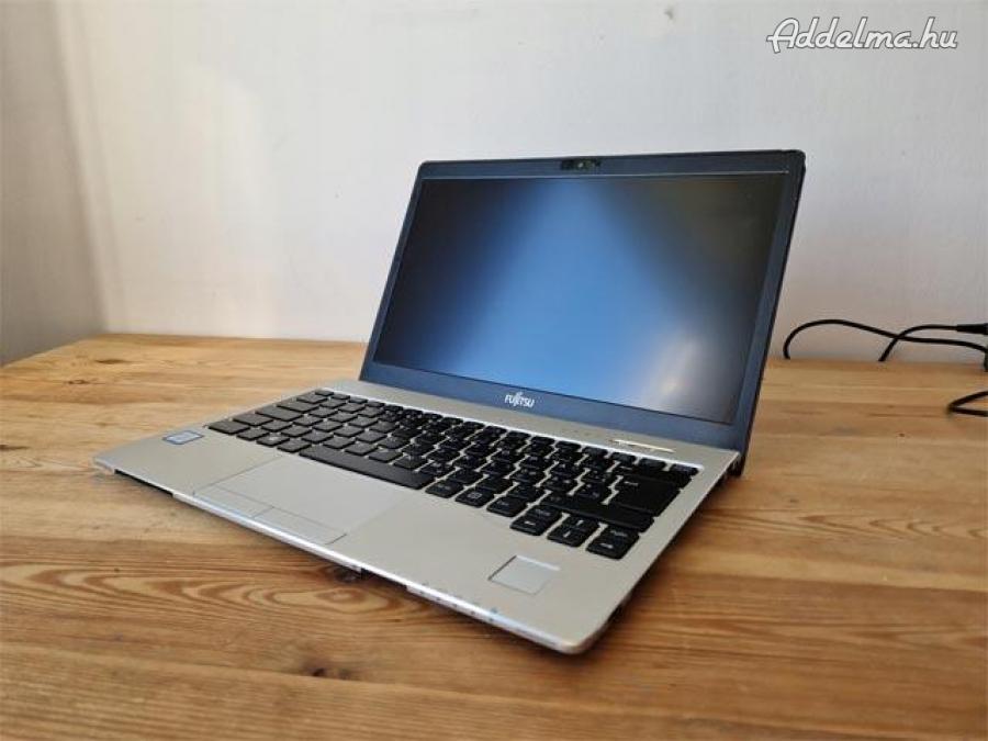 660db-ból ma csak Fujitsuk: LifeBook S93 (6. gen, érintős)