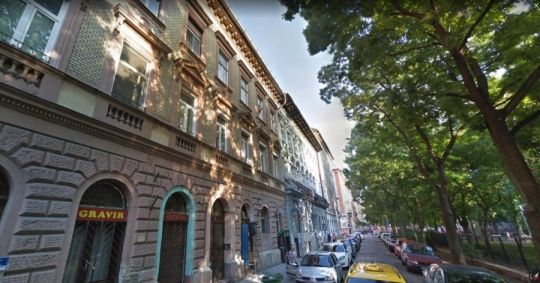 6.kerületben galériás lakás kiadó!