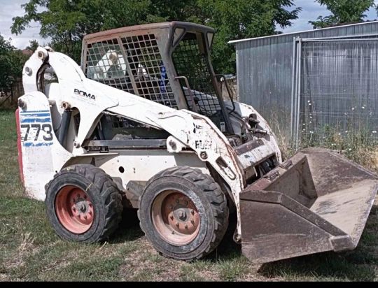 773 BOBCAT leszervizelt munkagép