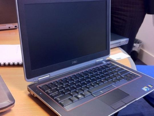 9+1 garanciával: DELL Latitde E6320 (13.3