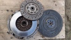 '96-os Iveco daily 2,5 disel szerkezett -tárcsa eladó.