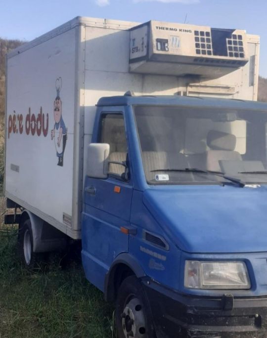 Már csak karosszeriázás Iveco daily fülke 