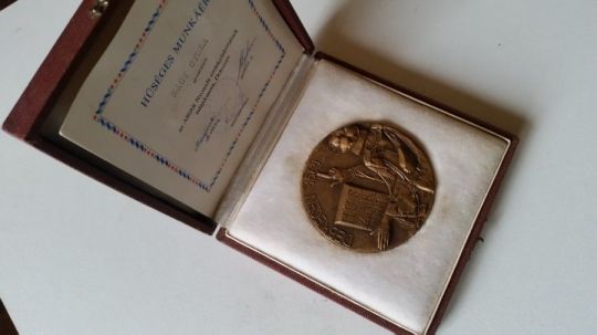 ANY Debrecen 1561-Huszár Gál-Hűséges munkáért - emlékérem