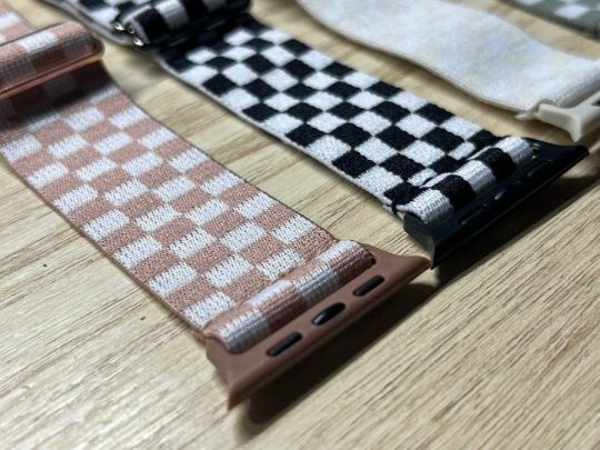 Apple Watch kockás rugalmas óraszíj