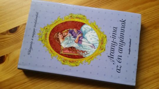 Arany-ima az én anyámnak +Szeretlek Anya +Anya csak egy van