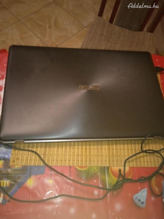 Asus X750L laptop